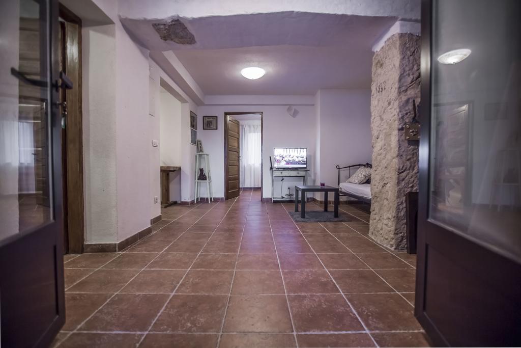 Apartments Villa Kras Krk มาลินสกา ภายนอก รูปภาพ