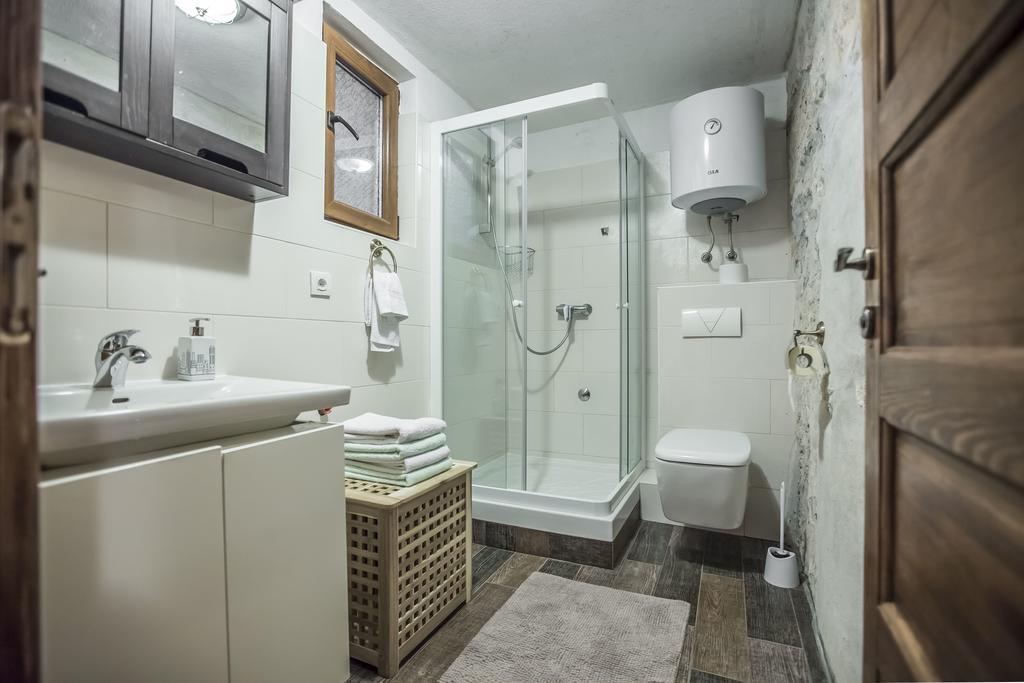 Apartments Villa Kras Krk มาลินสกา ภายนอก รูปภาพ